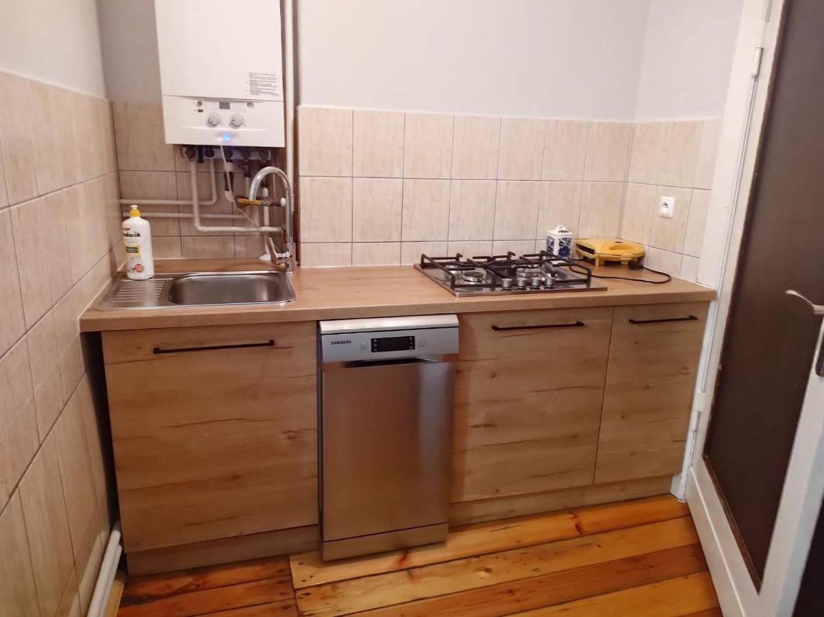 Nad Kanalem Apartment *